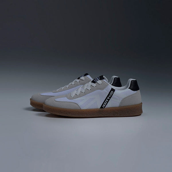 Tenis