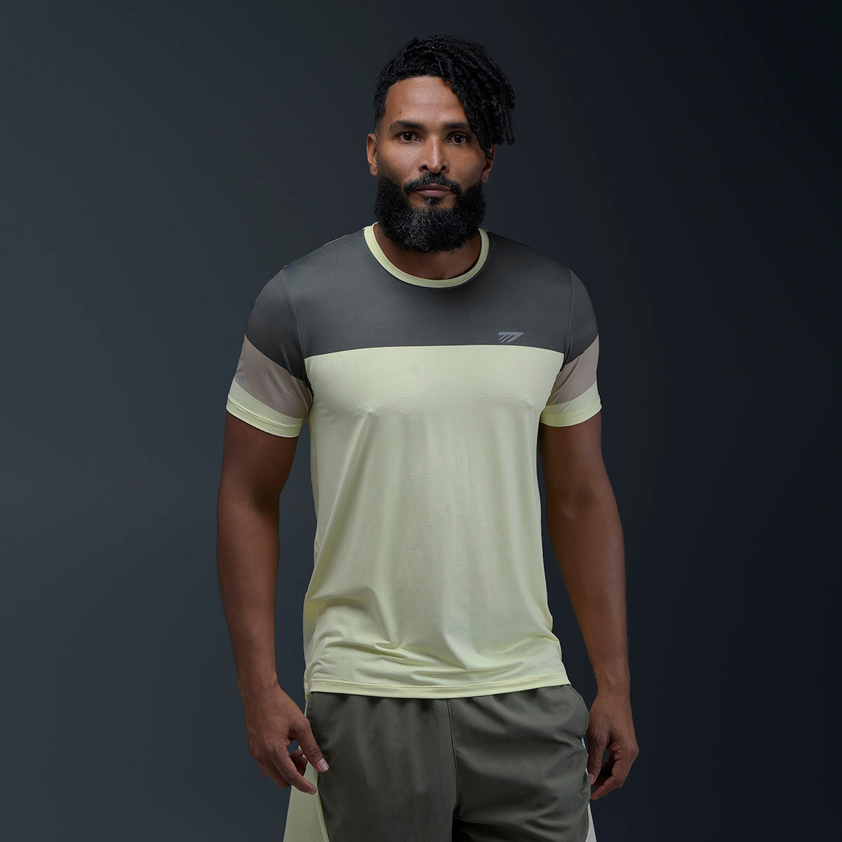 Camiseta Deportiva Verde
