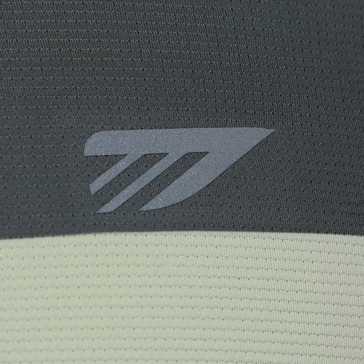 Camiseta Deportiva Verde