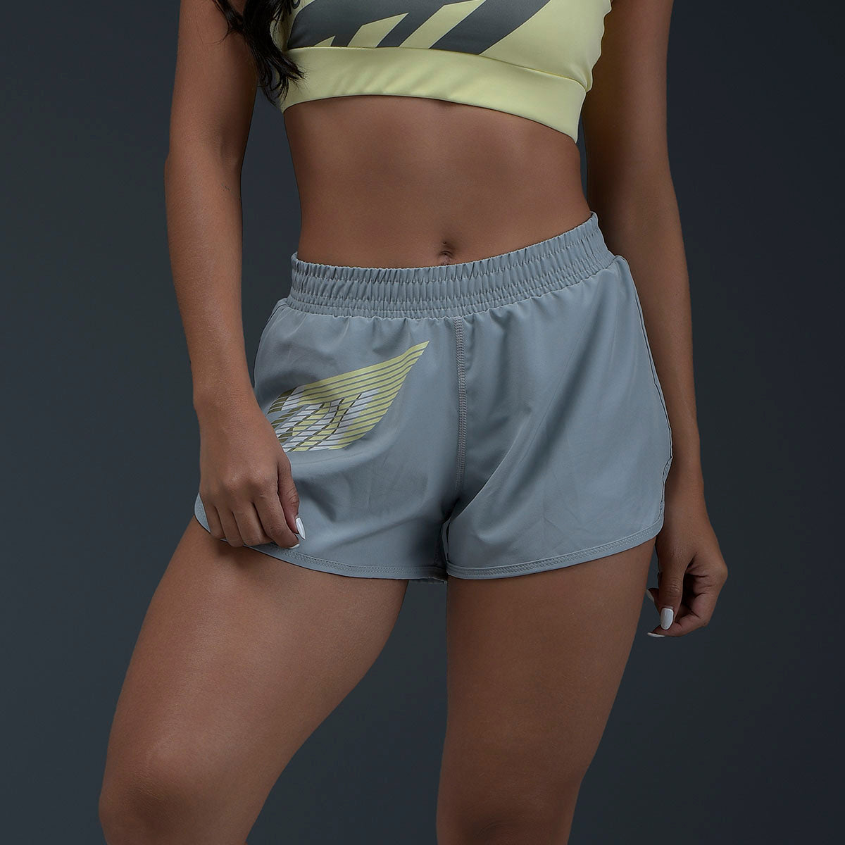 Short Deportivo Gris