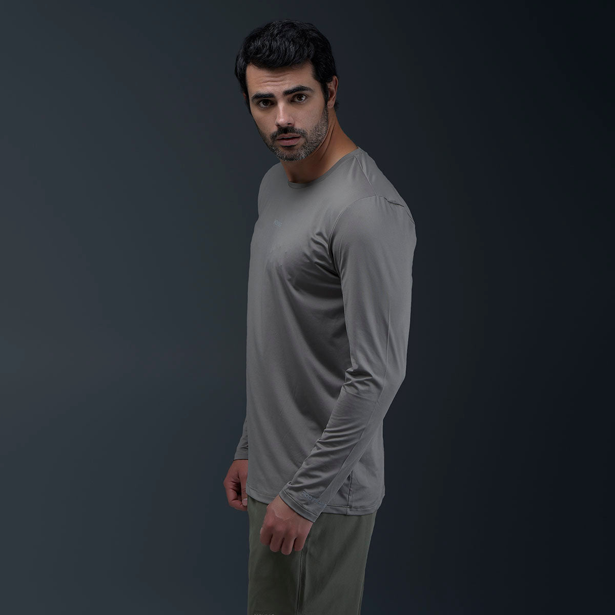 Camiseta Manga Larga Deportiva Verde