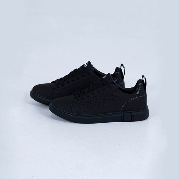 Tenis
