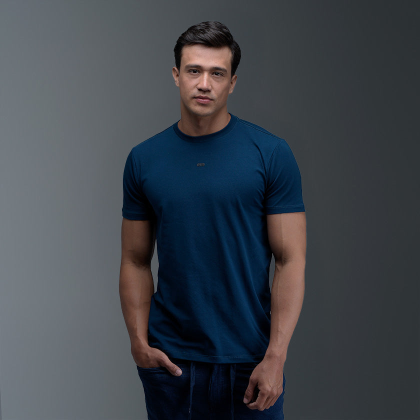 Camiseta Azul Básica