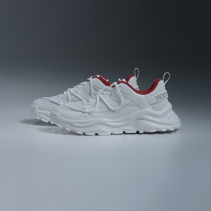 SNEAKERS OVERCHARGE