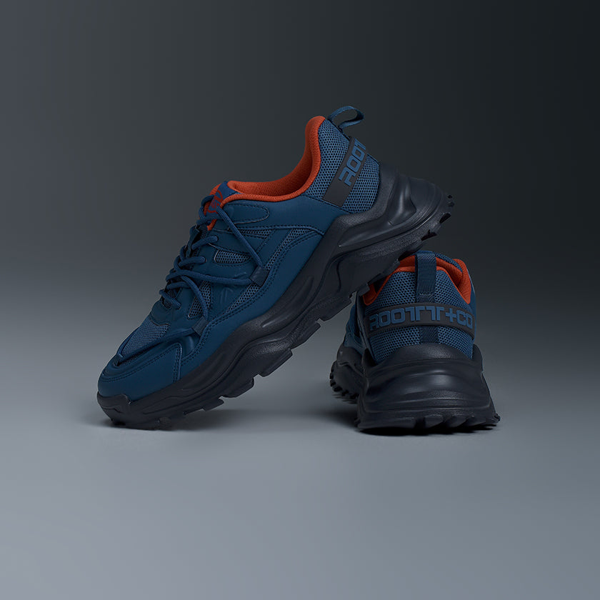 SNEAKERS OVERCHARGE