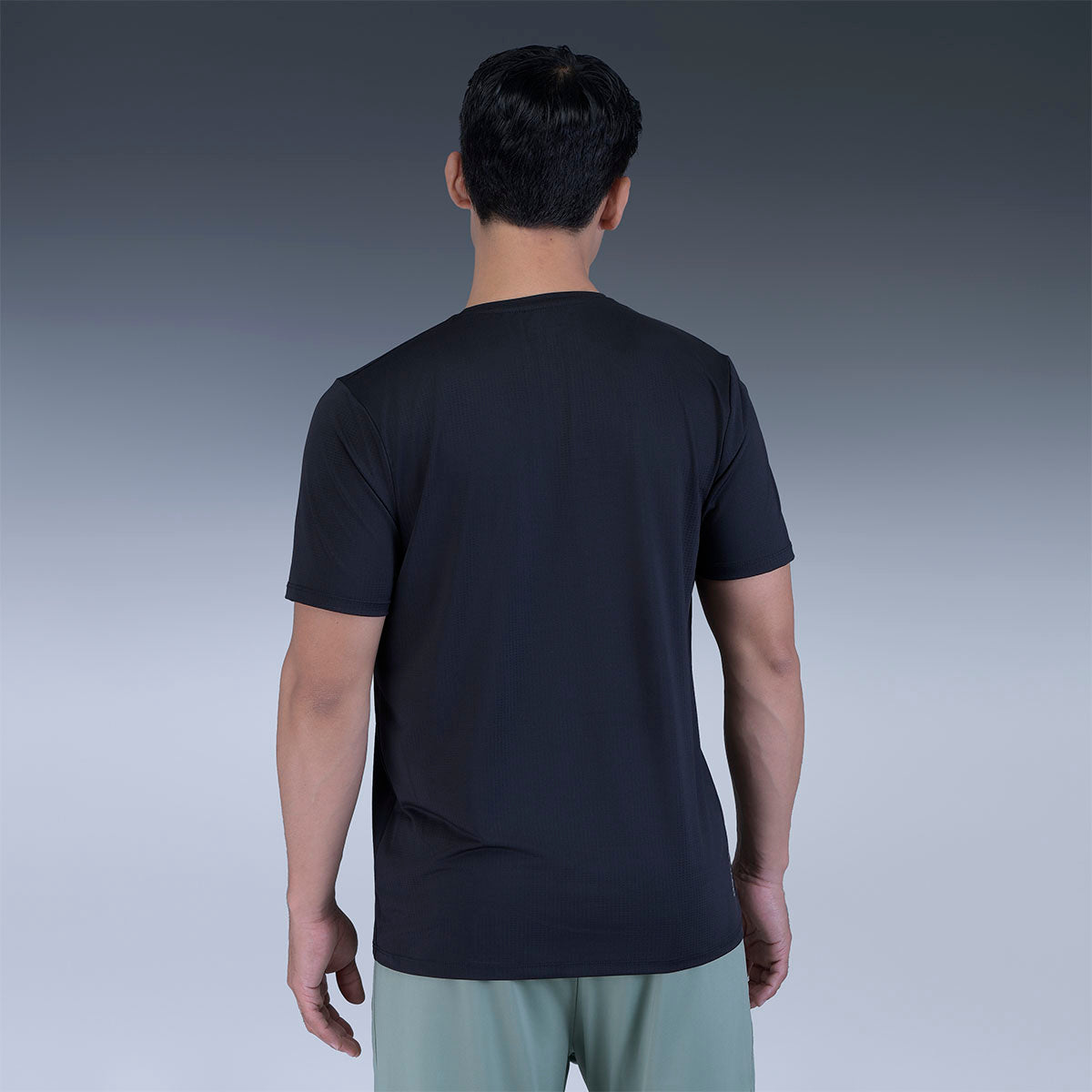 Camiseta Deportiva Negra