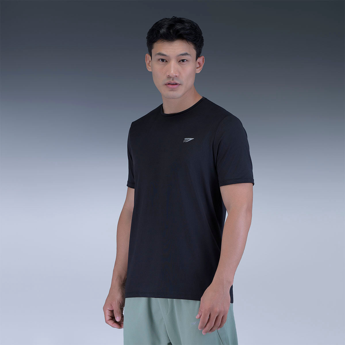 Camiseta Deportiva Negra