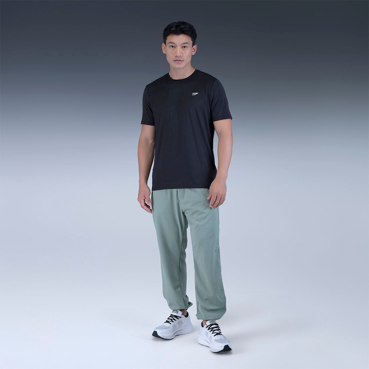 Camiseta Deportiva Negra