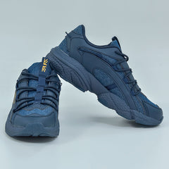 Tenis